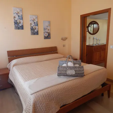 Calypso Hotel 3*